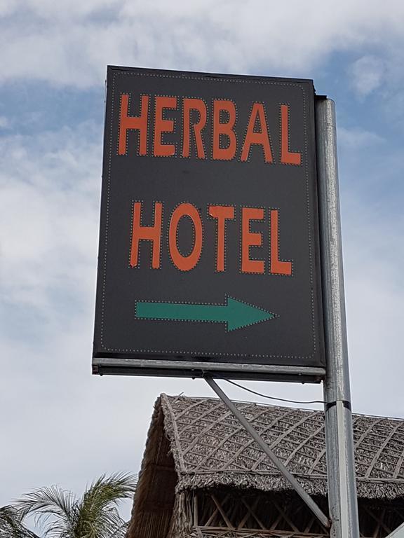 เฮอร์บัล โฮเต็ล แอนด์ สปา หมูย แน้ Hotel ฟานเที้ยต ภายนอก รูปภาพ